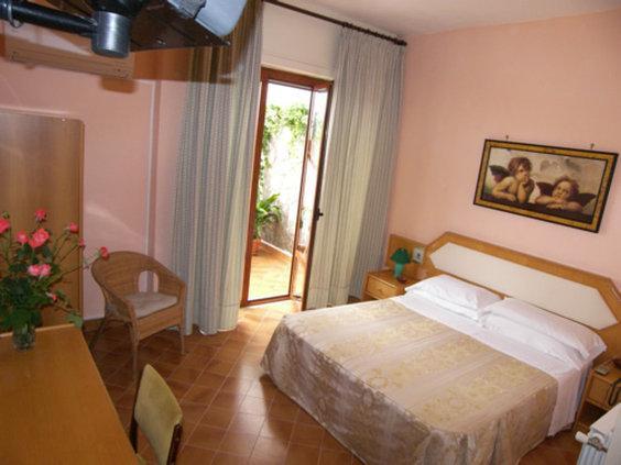 Fiorita 3*